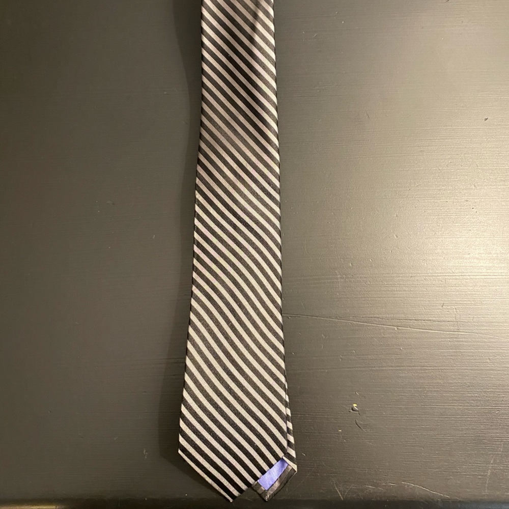 Gap Tie
